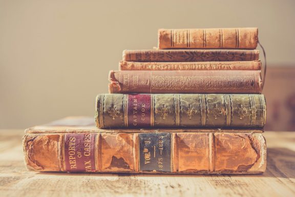 Libros de varias épocas